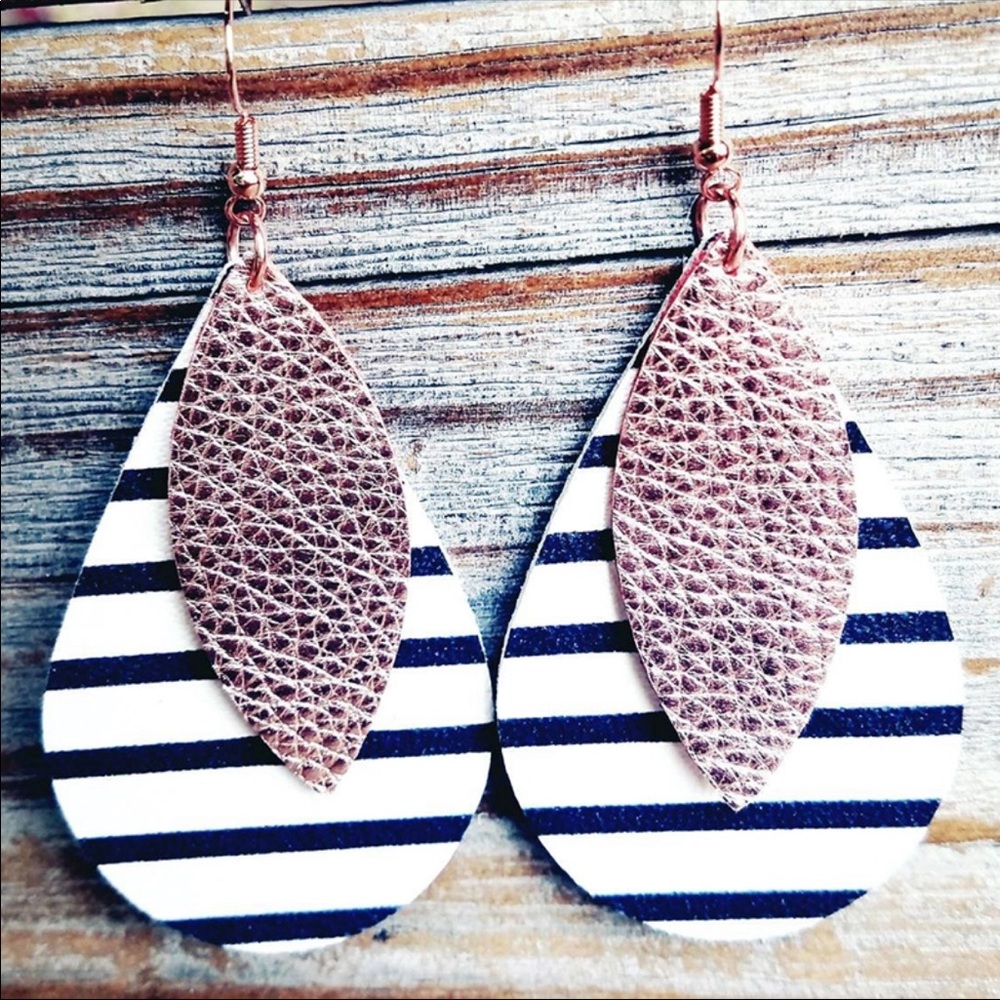 Super Cute Leather Earrings 💕